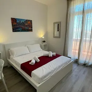 Caracciolo33 Appartamento Roma